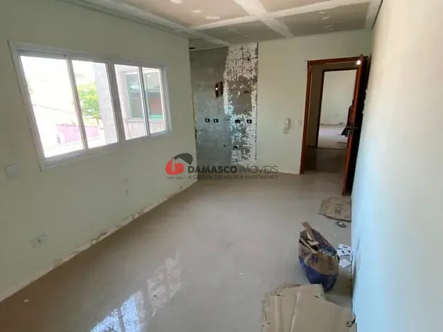 Apartamento 2 quartos e 1 banheiro, à venda, no bairro Parque Erasmo Assunção em Santo André