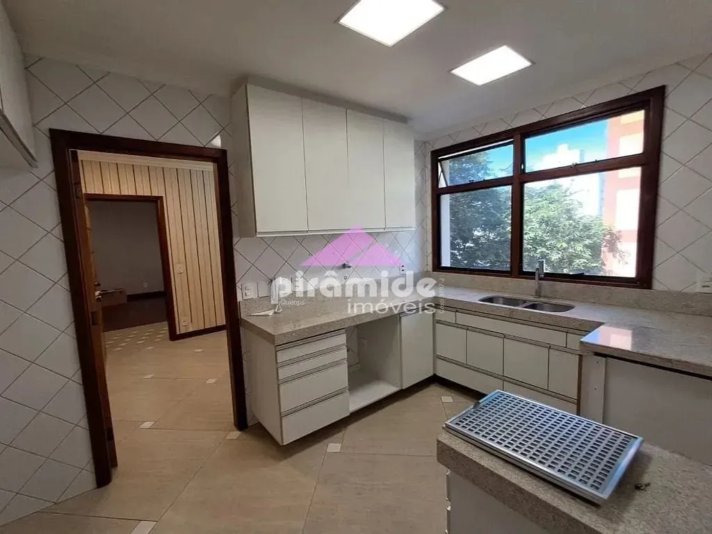 Apartamento, 4 quartos, 240 m² - Foto 12