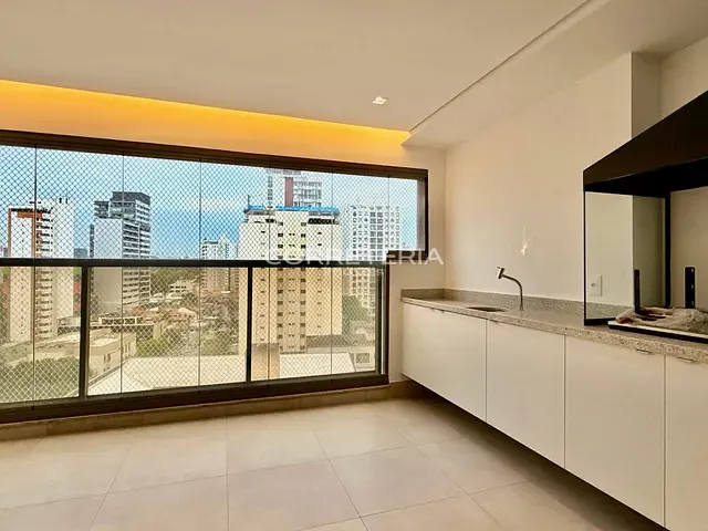 Apartamento com 157m² 3 quartos e 3 banheiros, à venda, no bairro Brooklin em São Paulo