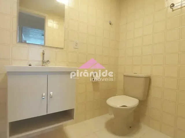 Apartamento 1 quarto e 1 banheiro, à venda ou para alugar, no bairro Jardim São Dimas em São José dos Campos