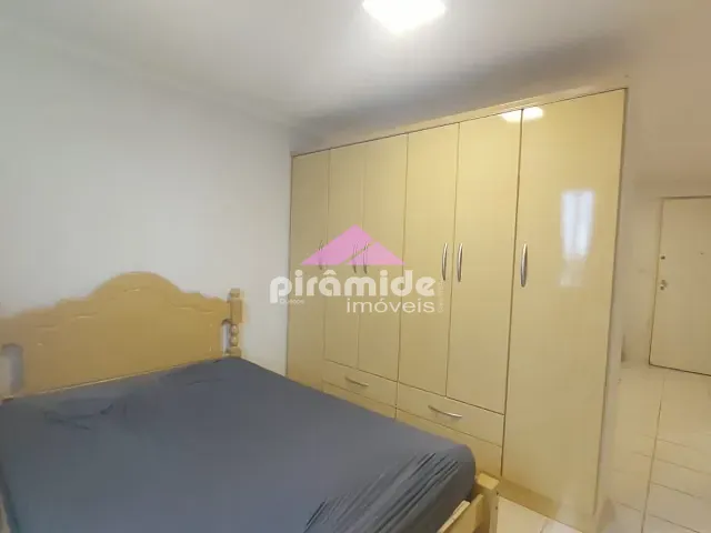 Apartamento 1 quarto e 1 banheiro, à venda ou para alugar, no bairro Jardim São Dimas em São José dos Campos