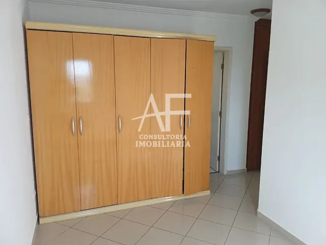 Apartamento 3 quartos e 1 banheiro, para alugar, no bairro Parque Senhor do Bonfim em Taubaté