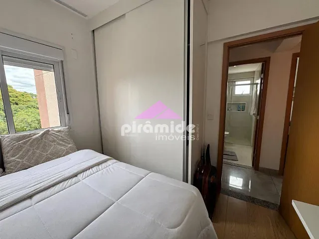 Apartamento 3 quartos e 2 banheiros, à venda, no bairro Jardim Petrópolis em São José dos Campos