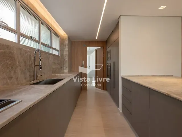 Apartamento com 195m² 3 quartos e 3 banheiros, à venda, no bairro Jardim Paulista em São Paulo