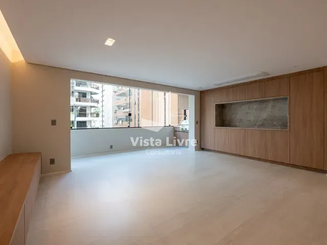 Apartamento com 195m² 3 quartos e 3 banheiros, à venda, no bairro Jardim Paulista em São Paulo