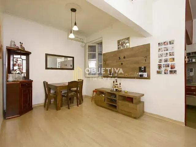 Apartamento 1 quarto e 1 banheiro, à venda, no bairro Centro Histórico em Porto Alegre