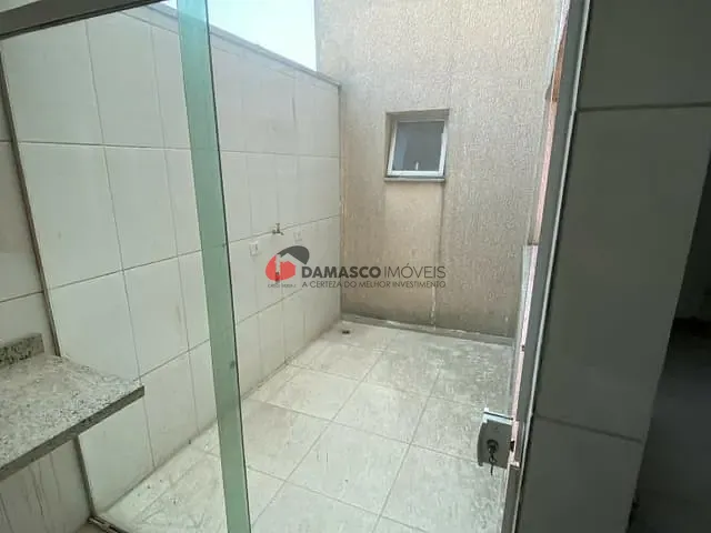 Apartamento 2 quartos e 1 banheiro, à venda, no bairro Parque Erasmo Assunção em Santo André
