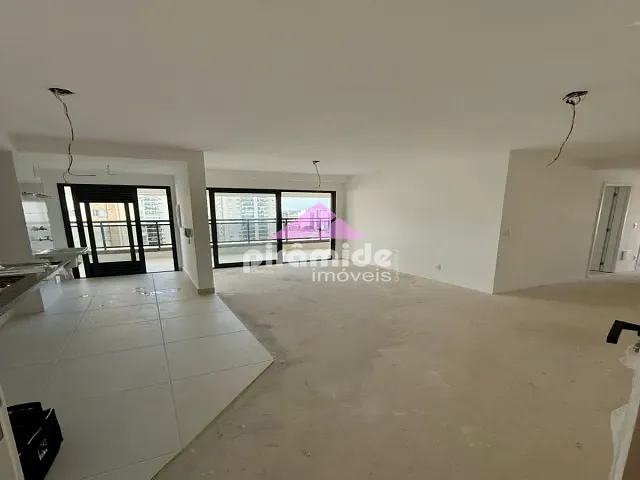 Apartamento com 92m² 3 quartos e 2 banheiros, à venda, no bairro Condomínio Royal Park em São José dos Campos