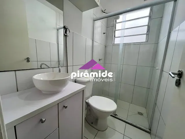 Apartamento 2 quartos e 1 banheiro, para alugar, no bairro Palmeiras de São José em São José dos Campos