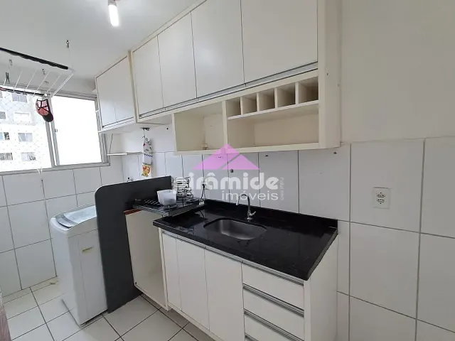 Apartamento 2 quartos e 1 banheiro, para alugar, no bairro Palmeiras de São José em São José dos Campos