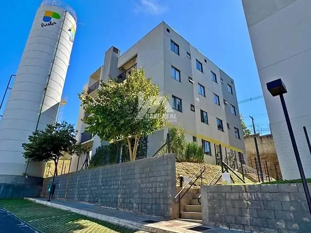Apartamento 2 quartos e 1 banheiro, à venda, no bairro Colônia Dona Luíza em Ponta Grossa