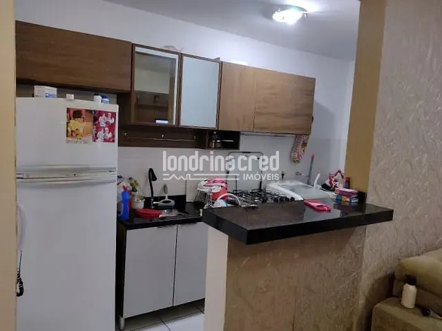 Apartamento 2 quartos e 1 banheiro, à venda, no bairro Conjunto Habitacional Doutor Farid Libos em Londrina
