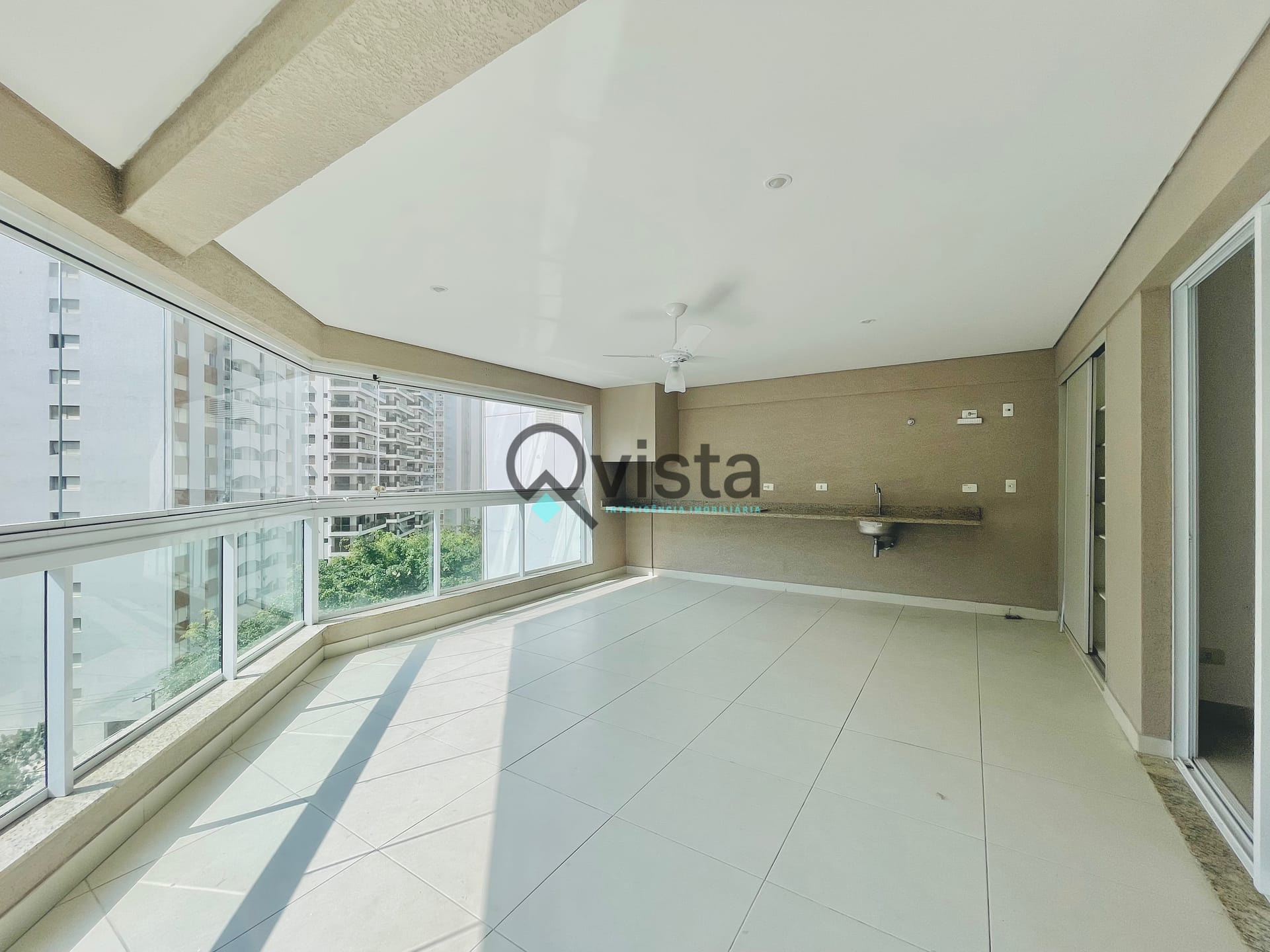 Apartamento, 3 quartos, 140 m² - Foto 4