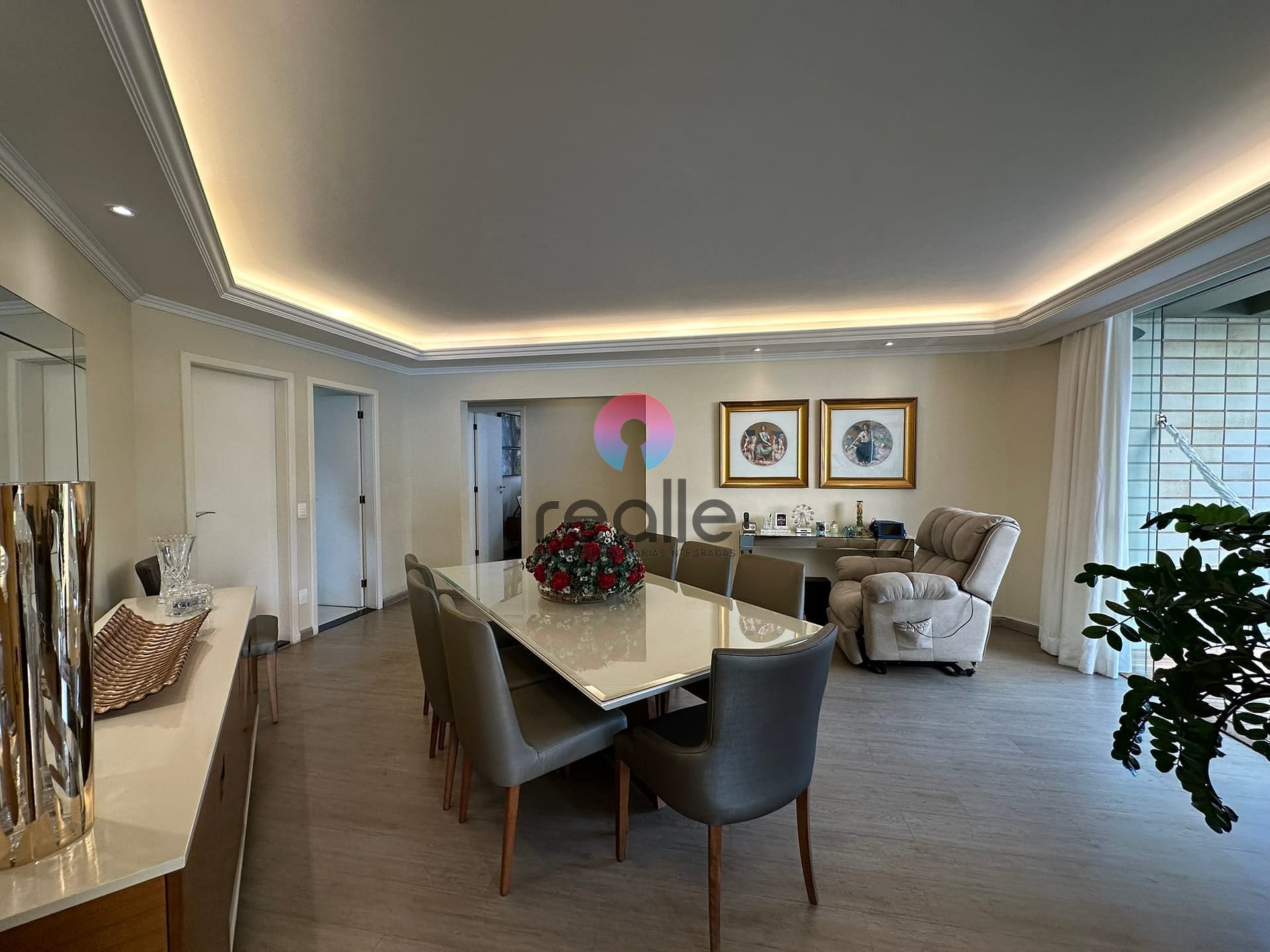 Apartamento, 3 quartos, 263 m² - Foto 4