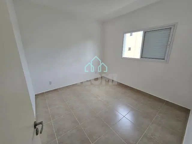 Apartamento 2 quartos e 1 banheiro, à venda, no bairro Jardim Regina (Moreira César) em Pindamonhangaba