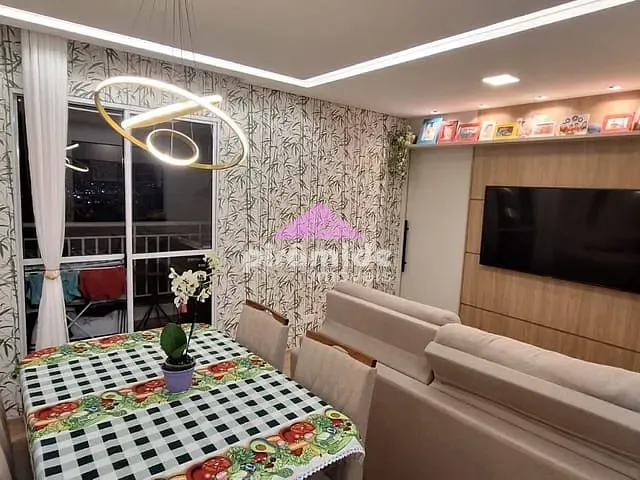 Apartamento com 66m² 3 quartos e 1 banheiro, para alugar, no bairro Vila Industrial em São José dos Campos