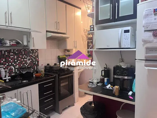 Apartamento com 80m² 3 quartos e 2 banheiros, para alugar, no bairro Loteamento Residencial Vista Linda em São José dos Campos