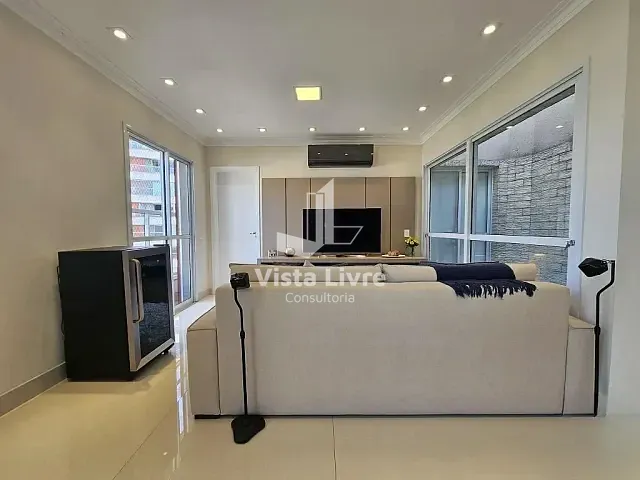 Apartamento com 255m² 4 quartos e 6 banheiros, à venda, no bairro Vila Anastácio em São Paulo