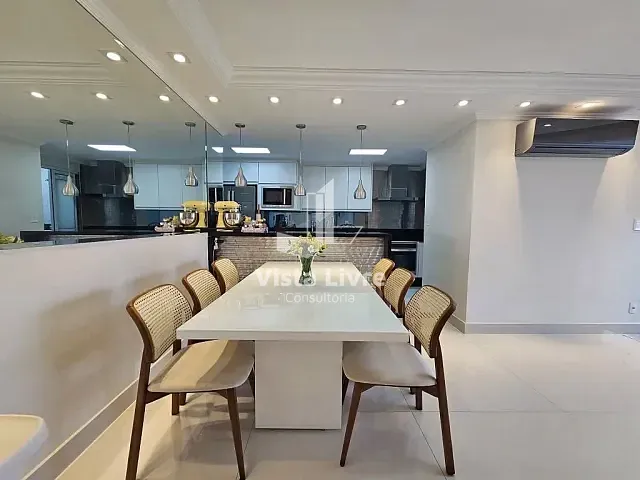 Apartamento com 255m² 4 quartos e 6 banheiros, à venda, no bairro Vila Anastácio em São Paulo