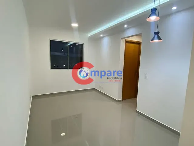 Apartamento 2 quartos e 1 banheiro, à venda, no bairro Vila Itapoan em Guarulhos