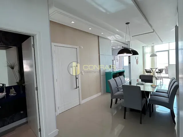 Apartamento com 310m² 3 quartos e 4 banheiros, à venda, no bairro Meia Praia em Itapema