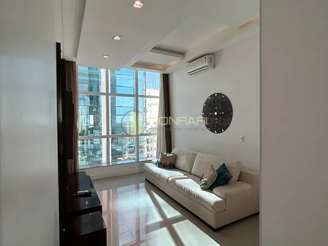 Apartamento com 310m² 3 quartos e 4 banheiros, à venda, no bairro Meia Praia em Itapema