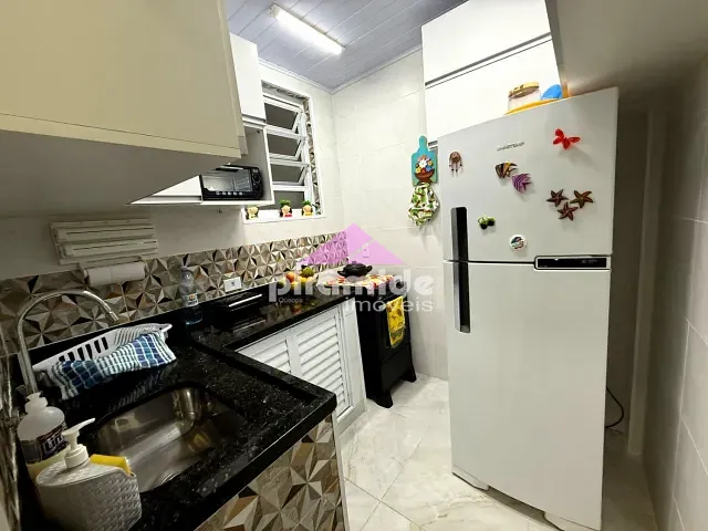 Apartamento 1 quarto e 1 banheiro, à venda, no bairro Centro em Caraguatatuba