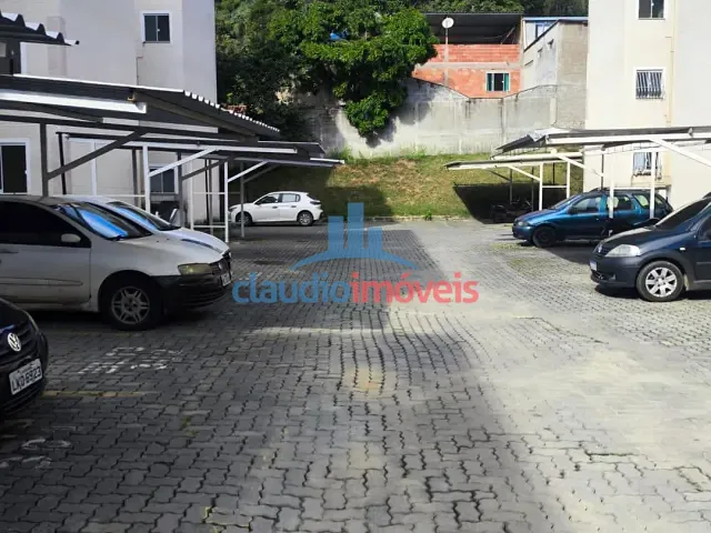 Apartamento 2 quartos e 1 banheiro, à venda, no bairro Colônia Santo Antônio em Barra Mansa
