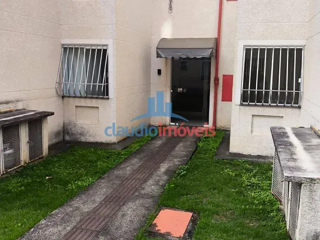 Apartamento 2 quartos e 1 banheiro, à venda, no bairro Colônia Santo Antônio em Barra Mansa