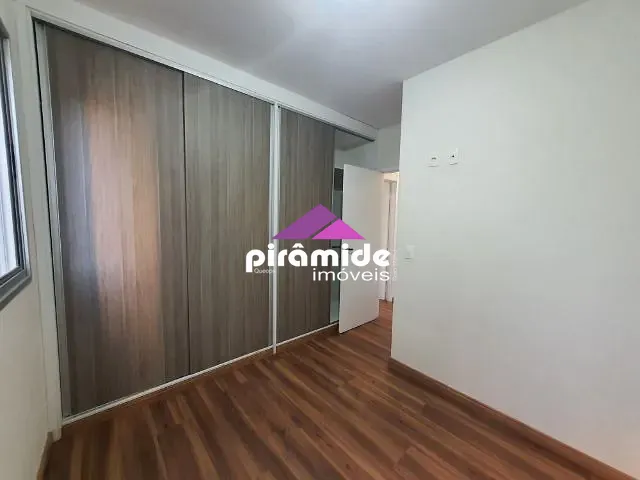Apartamento 3 quartos e 2 banheiros, para alugar, no bairro Jardim Augusta em São José dos Campos