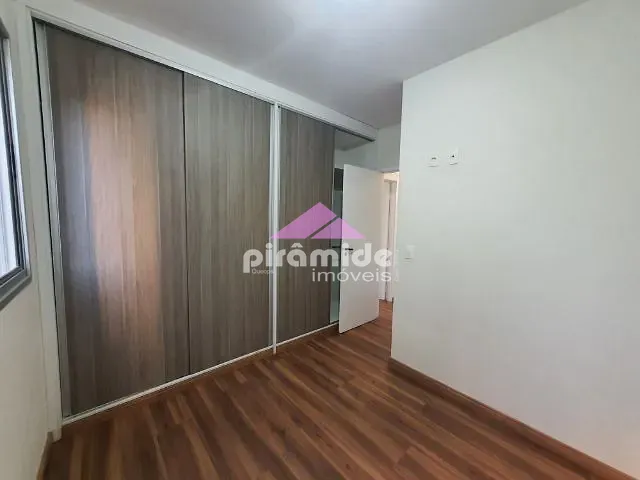 Apartamento 3 quartos e 2 banheiros, para alugar, no bairro Jardim Augusta em São José dos Campos