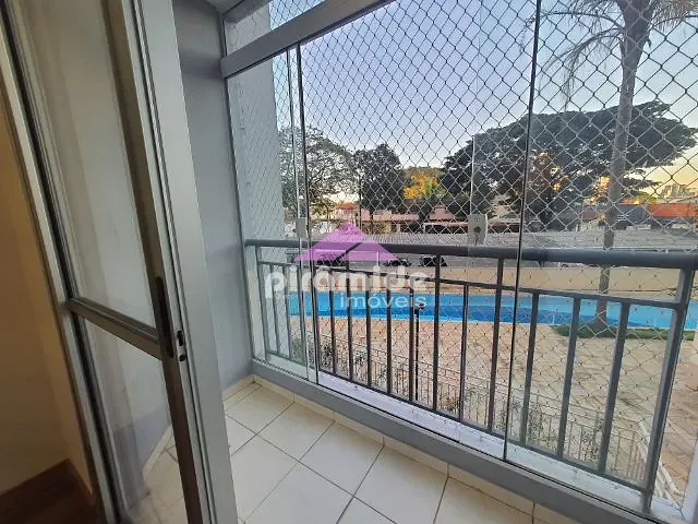 Apartamento 3 quartos e 2 banheiros, para alugar, no bairro Jardim Augusta em São José dos Campos