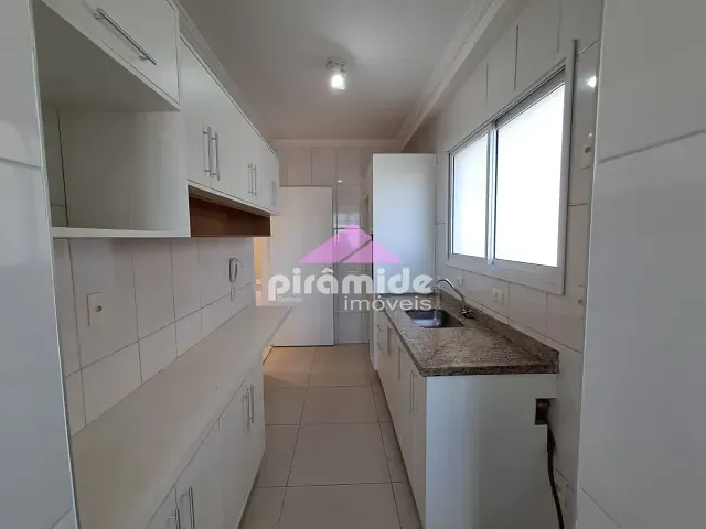 Apartamento 2 quartos e 2 banheiros, para alugar, no bairro Jardim das Indústrias em São José dos Campos