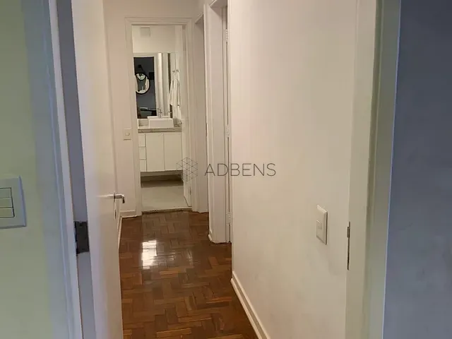 Apartamento 3 quartos e 2 banheiros, para alugar, no bairro Vila Olímpia em São Paulo