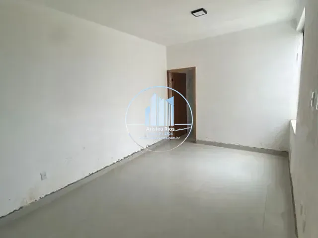 Apartamento com 85m² 3 quartos e 2 banheiros, à venda, no bairro Cidade Vergani em Pouso Alegre