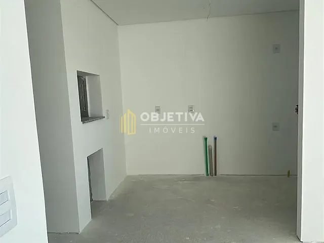 Apartamento 2 quartos e 3 banheiros, à venda, no bairro Floresta em Porto Alegre
