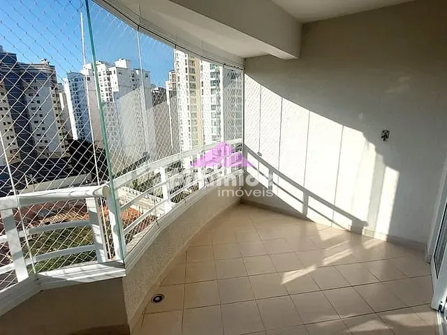Apartamento 2 quartos e 2 banheiros, para alugar, no bairro Jardim Aquarius em São José dos Campos