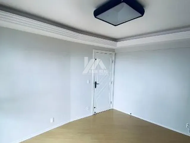 Apartamento 3 quartos e 2 banheiros, à venda, no bairro Centro em Ponta Grossa