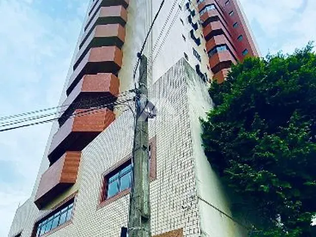 Apartamento 3 quartos e 2 banheiros, à venda, no bairro Centro em Ponta Grossa