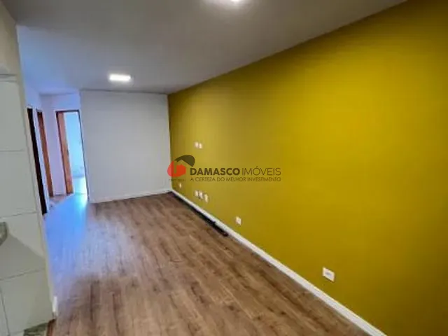 Apartamento 2 quartos e 1 banheiro, à venda, no bairro Vila Camilópolis em Santo André
