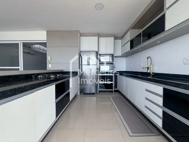 Apartamento com 208m² 3 quartos e 4 banheiros, à venda, no bairro Gravatá em Navegantes