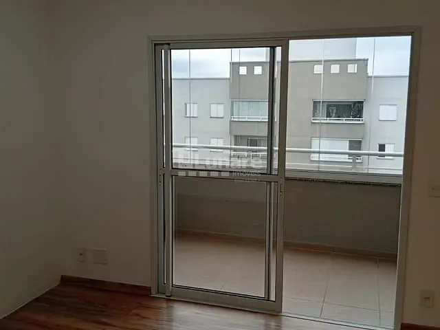 Apartamento com 90m² 3 quartos e 1 banheiro, para alugar, no bairro Jardim Armênia em Mogi das Cruzes