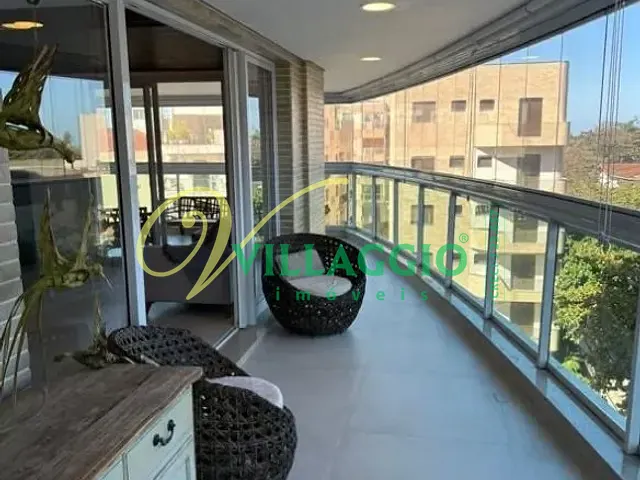 Apartamento com 158m² 3 quartos e 4 banheiros, à venda, no bairro Jardim Belmar em Guarujá