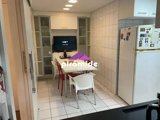 Apartamento 3 quartos e 4 banheiros, à venda, no bairro Jardim Aquarius em São José dos Campos