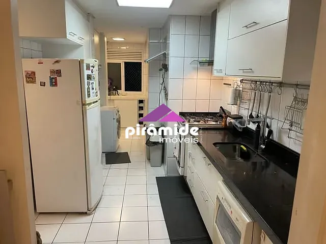 Apartamento 3 quartos e 4 banheiros, à venda, no bairro Jardim Aquarius em São José dos Campos