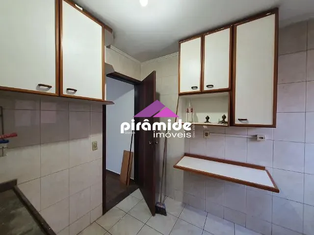 Apartamento 2 quartos e 1 banheiro, à venda, no bairro Vila Tatetuba em São José dos Campos