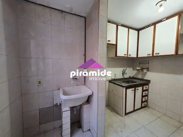 Apartamento 2 quartos e 1 banheiro, à venda, no bairro Vila Tatetuba em São José dos Campos