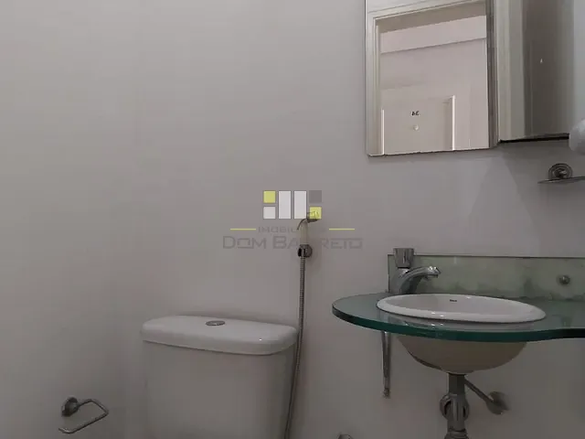 Apartamento 4 quartos e 2 banheiros, para alugar, no bairro Centro em Sumaré