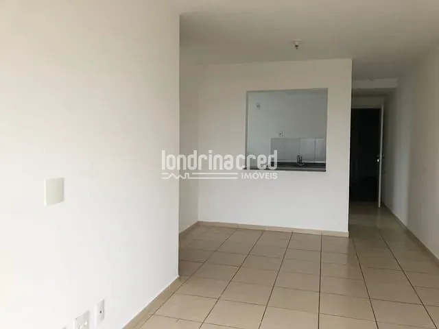 Apartamento 3 quartos e 1 banheiro, à venda, no bairro Yara em Londrina