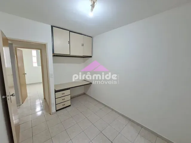 Apartamento 2 quartos e 1 banheiro, para alugar, no bairro Jardim Satélite em São José dos Campos